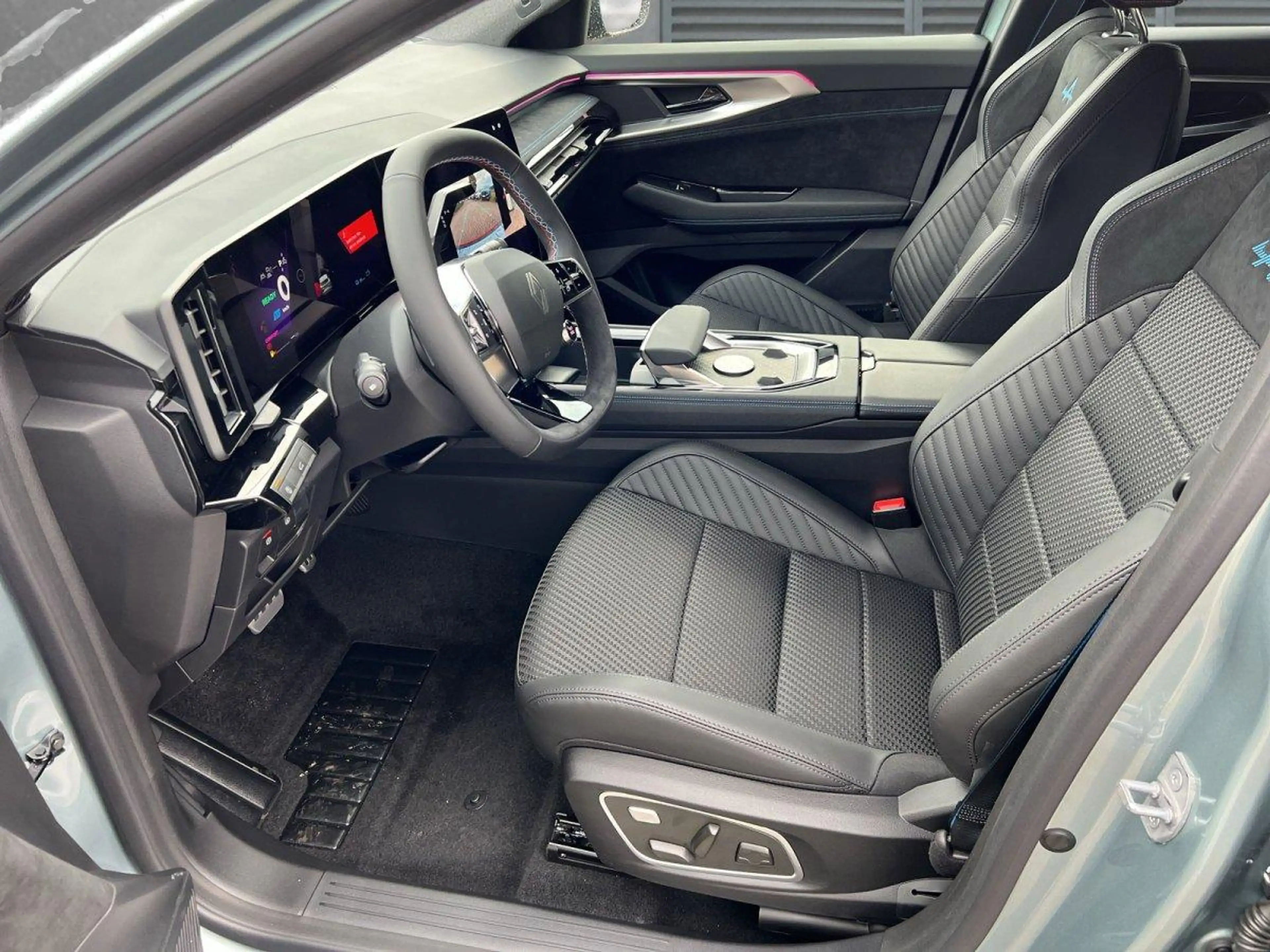 Renault Espace Esprit Alpine 7-S RFK+SHZ+LED E-TECH 200 Full H... — photo 4