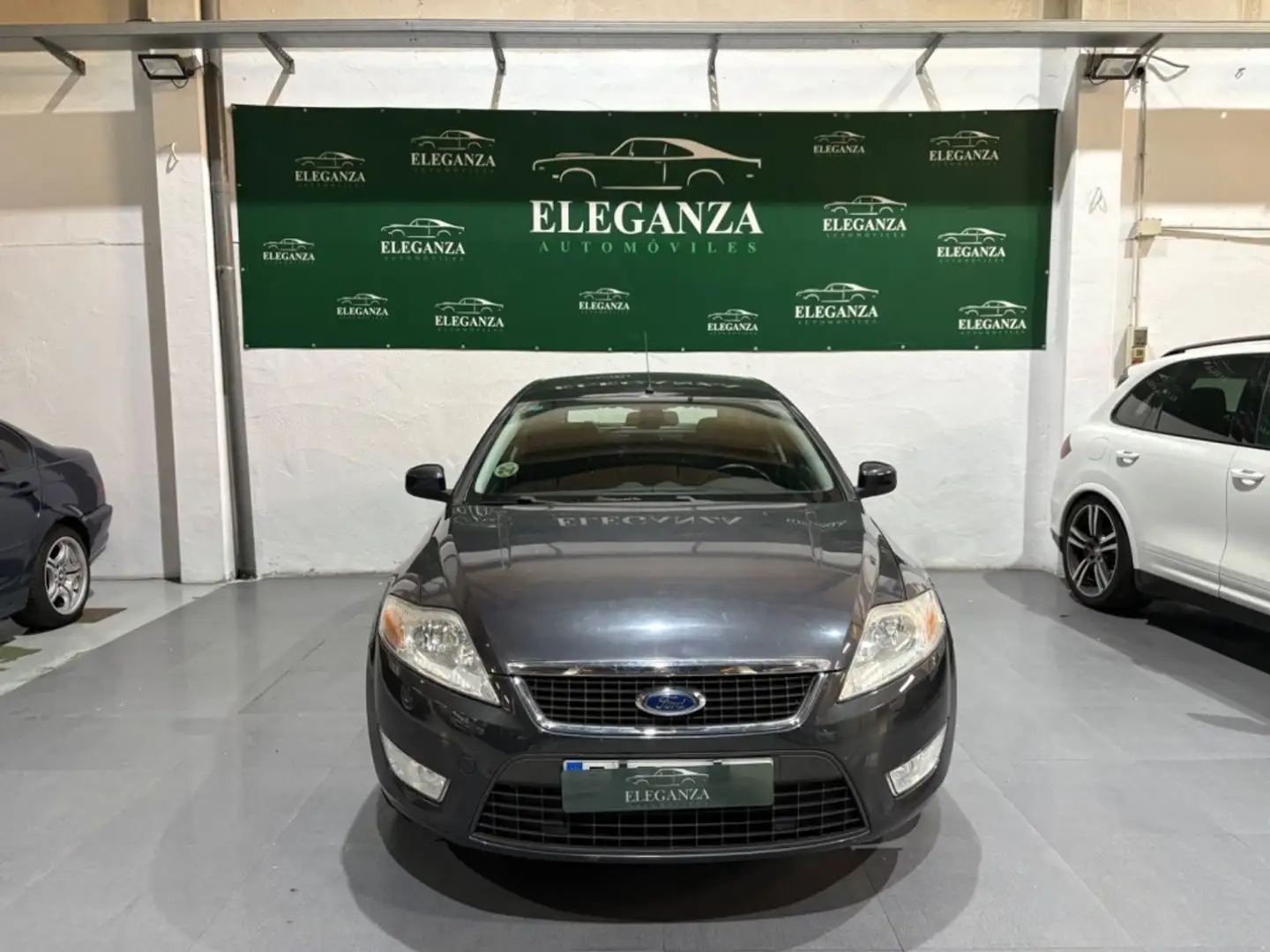 Ford Mondeo 1.8TDCi Econetic Schwarz - 2