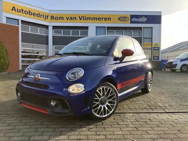 Abarth 500 1.4 T-Jet 595 107kW