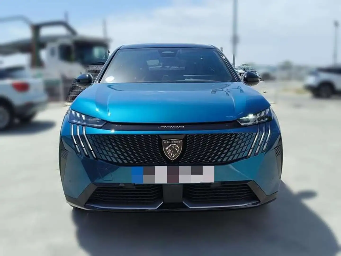 Peugeot 3008 GT Eléctrico 157kW Azul - 2
