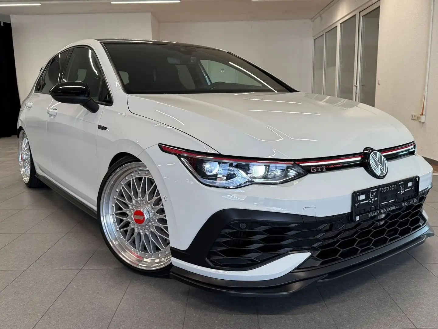 Volkswagen Golf VIII GTI Clubsport DSG.ACC.HUD.MATRIX.KAM Weiß - 2