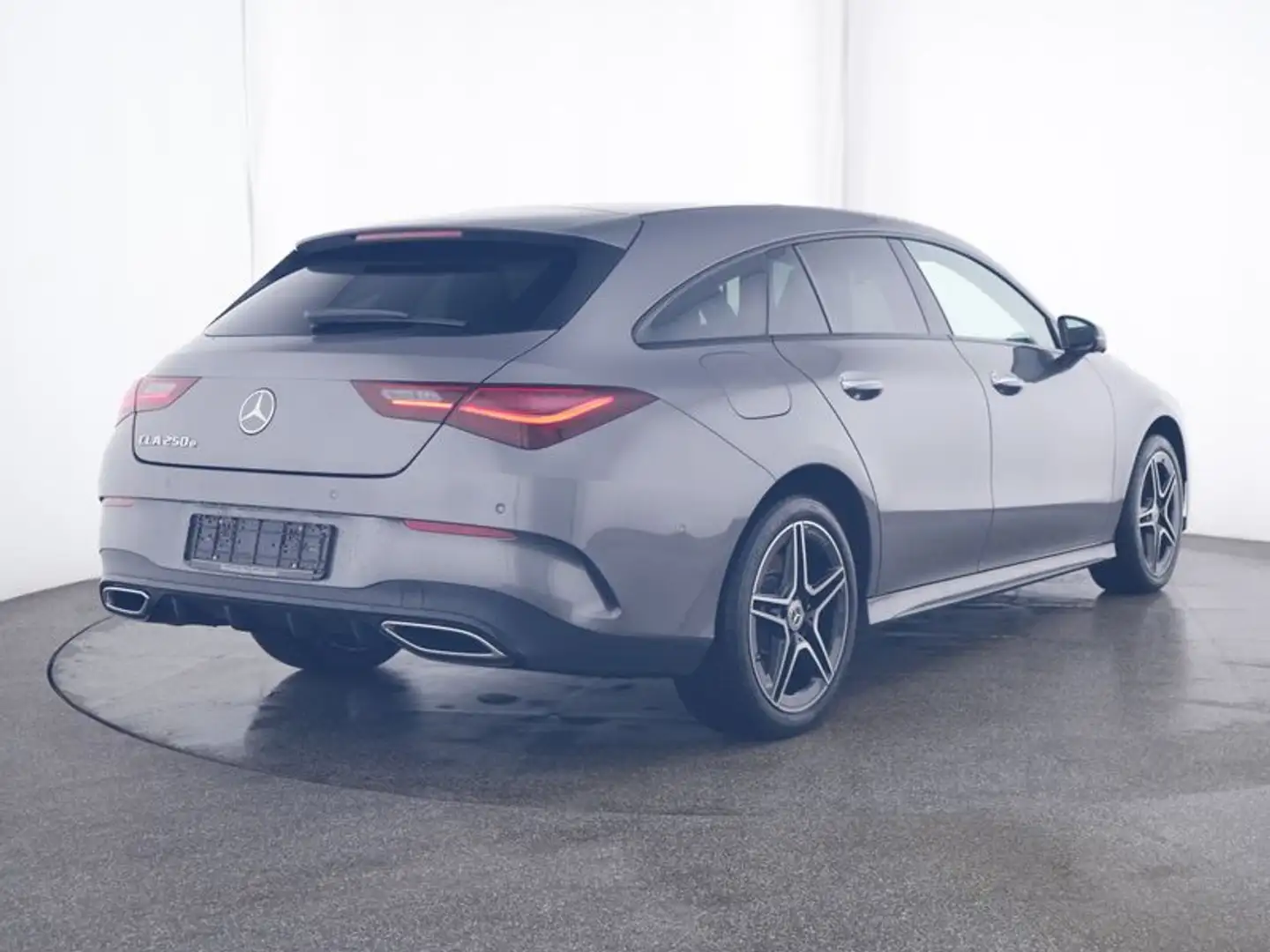 Mercedes-Benz CLA 250 Shooting Brake 250e AMG Nightpakket Face Lift Plug Gris - 2