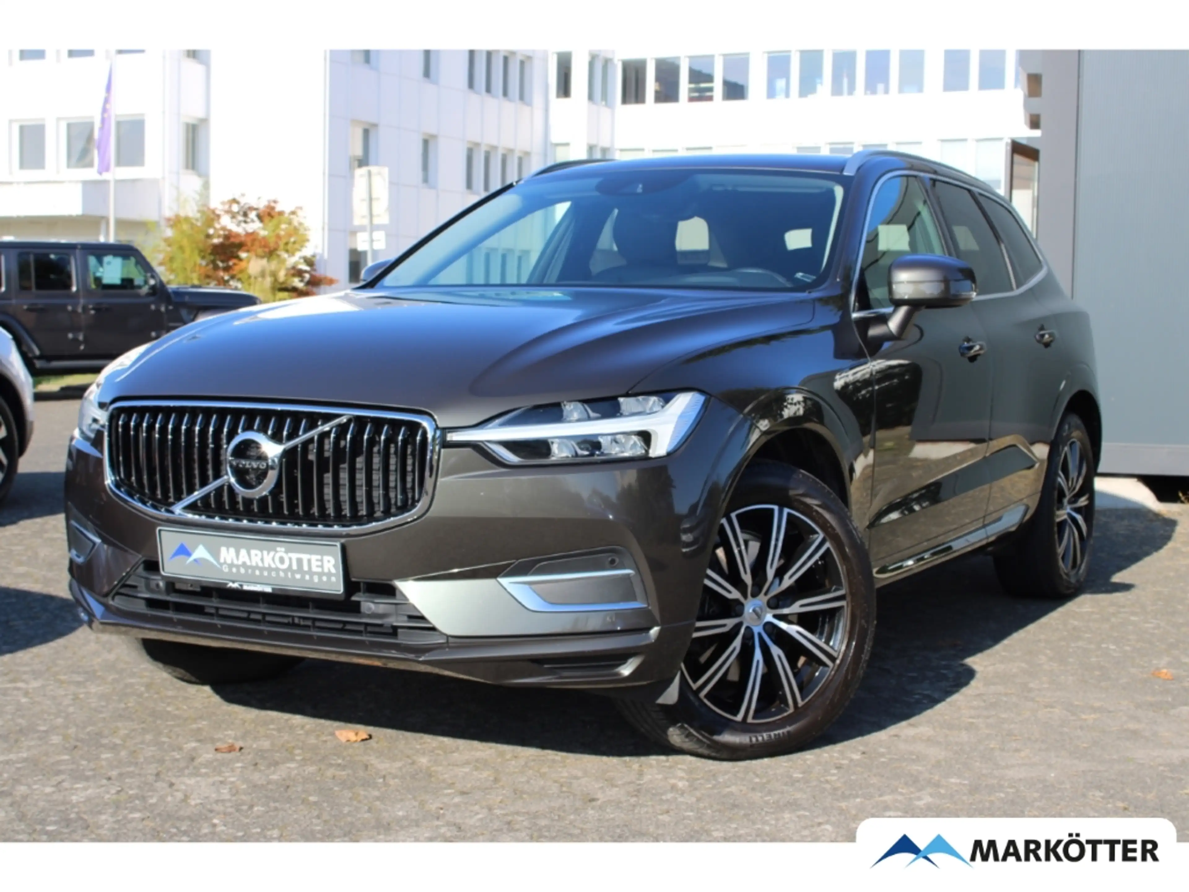 Volvo XC60 Inscription 2WD BLIS/STZHZ/LHZ/NAVI/AHK