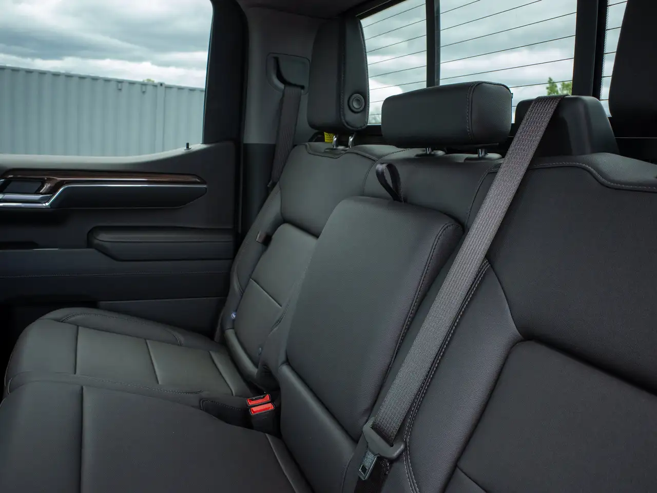 Chevrolet Silverado 1500 снимка Chevrolet Silverado 1500