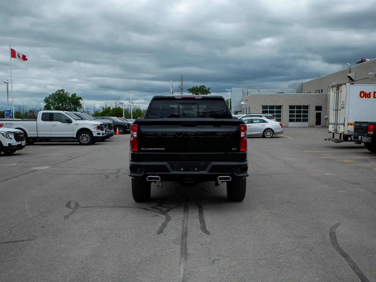 Chevrolet Silverado 1500 снимка Chevrolet Silverado 1500