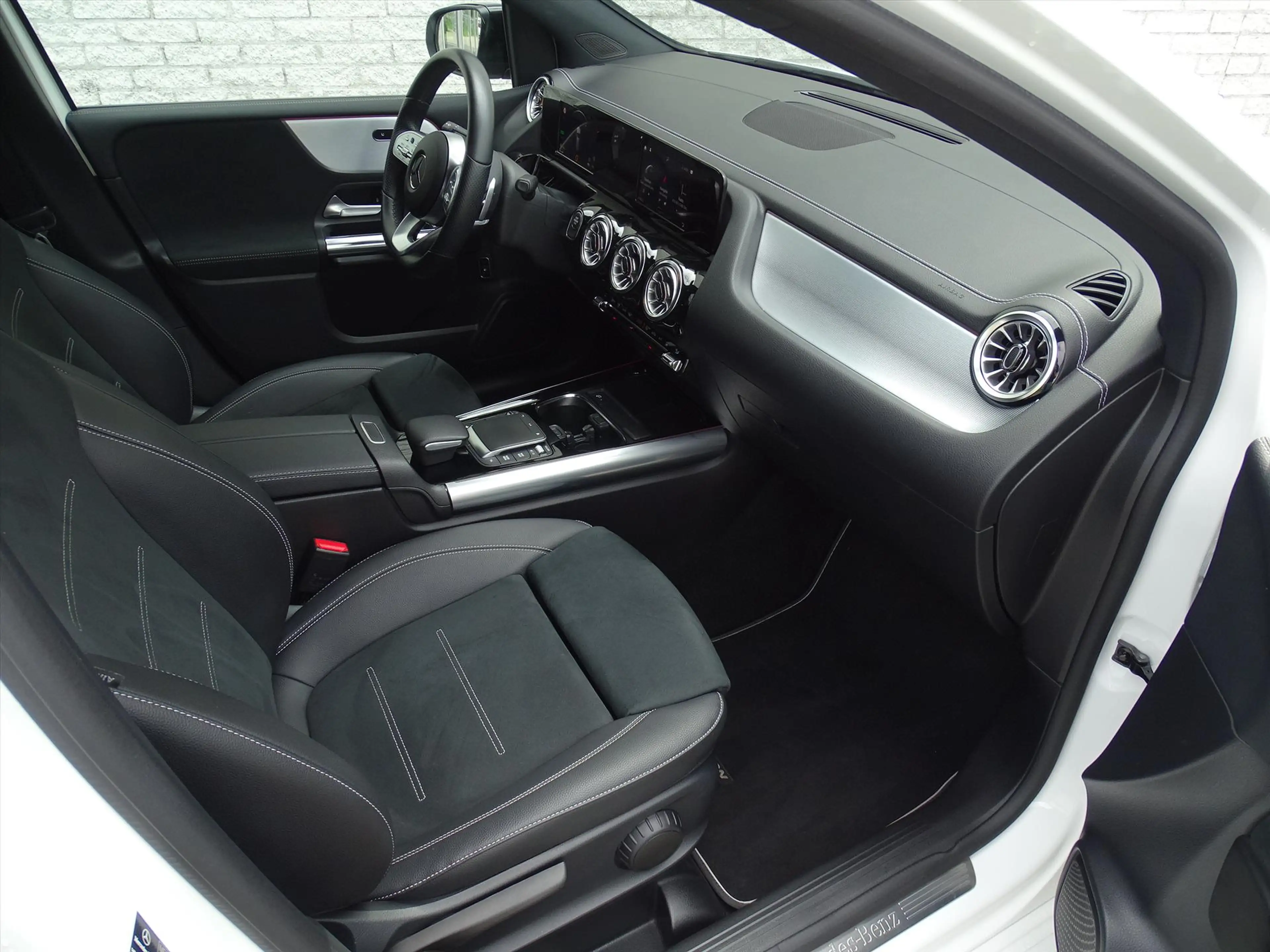Mercedes-Benz B 250 B250 e 218PK AMG NAVI/CAMERA/STOELVERW./CLIMATE — photo 7
