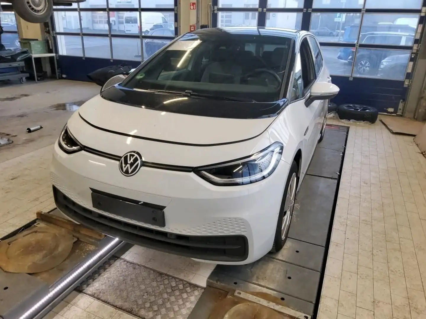 Volkswagen ID.3 Pro Performance Upgrade Weiß - 2