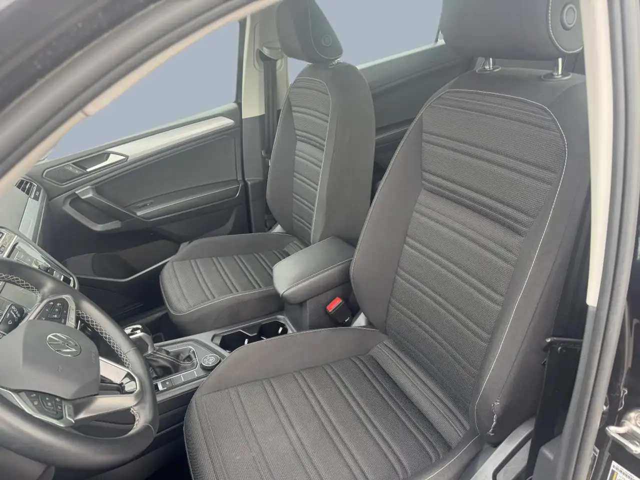 Volkswagen Tiguan снимка Volkswagen Tiguan