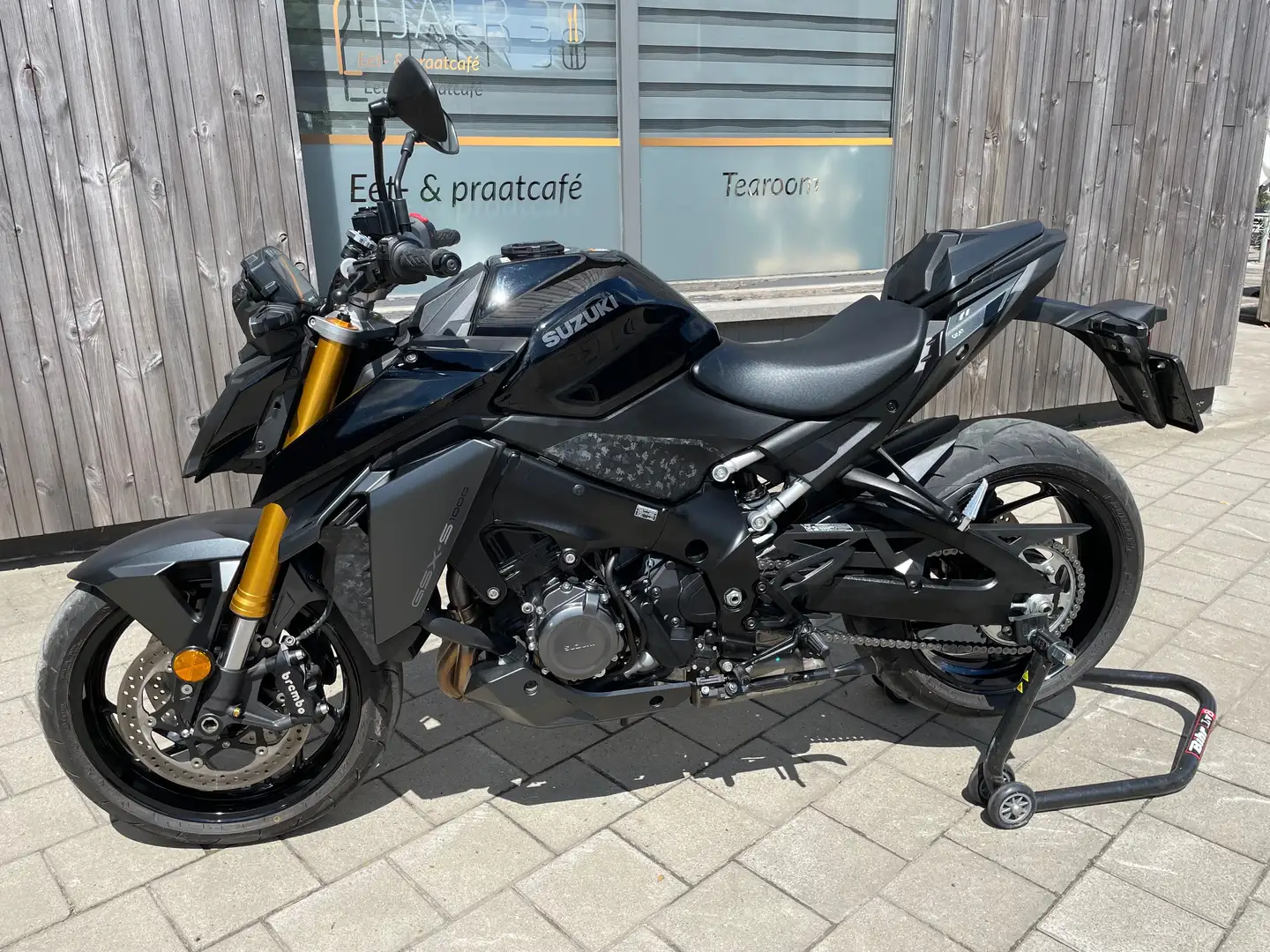 Suzuki GSX-S 1000 Noir - 1