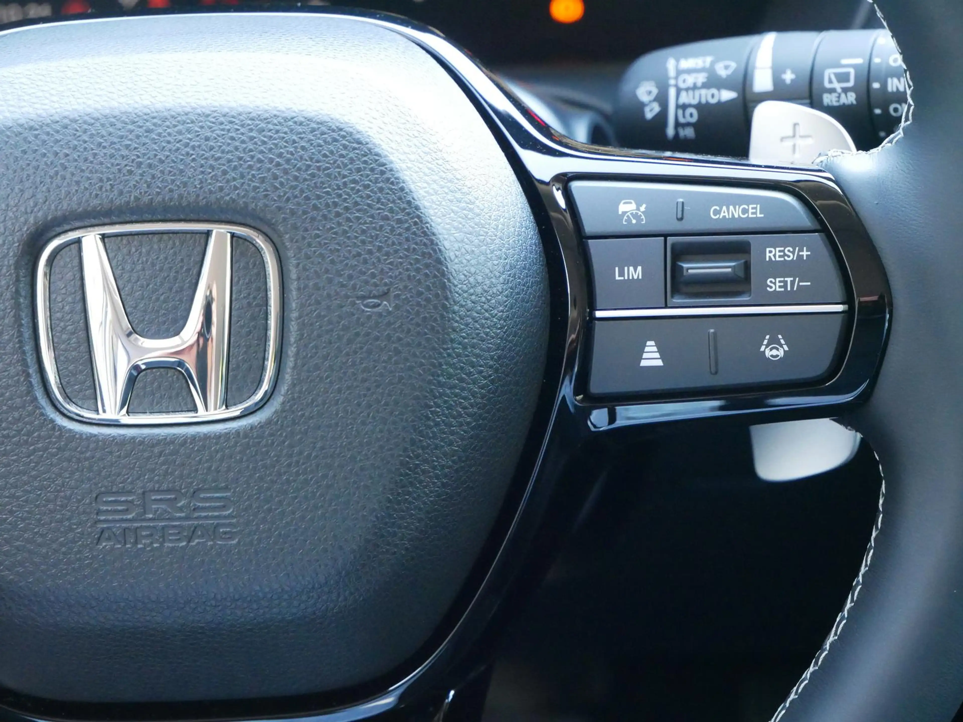 Honda ZR-V 2.0 i-MMD HYBRID AEROPAKET+19Z.GJR+ACC+NAVI — photo 15
