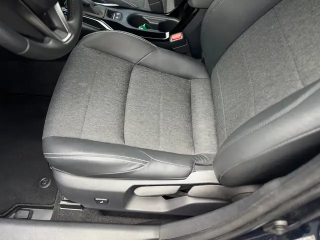 Toyota Corolla view 10