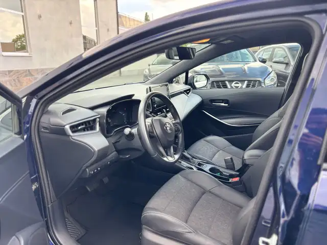 Toyota Corolla view 7