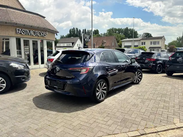 Toyota Corolla view 6