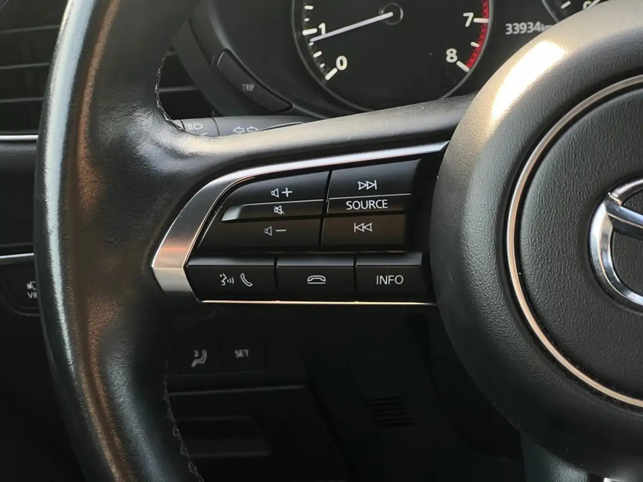 Mazda 3 снимка Mazda 3