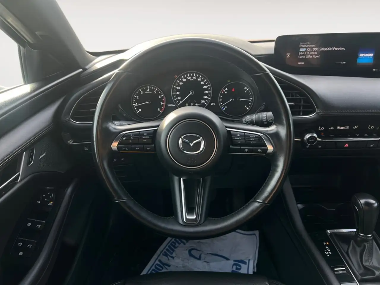 Mazda 3 снимка Mazda 3