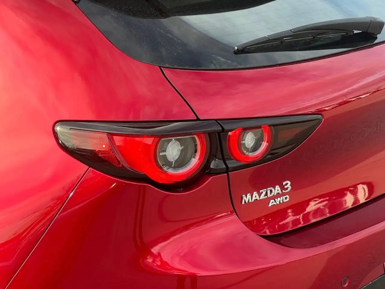 Mazda 3 снимка Mazda 3