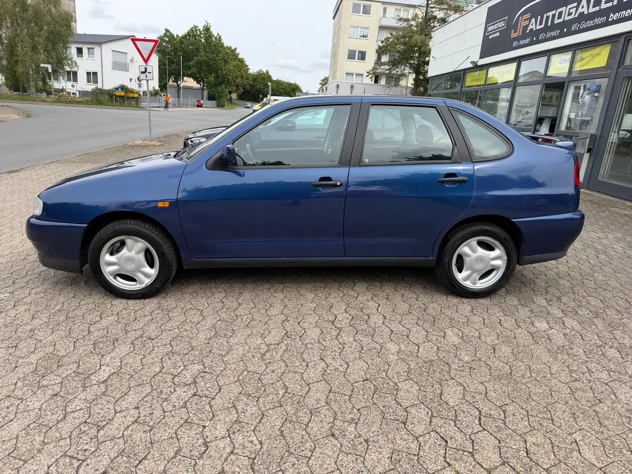 SEAT Cordoba 1.6 Comfort"1.HAND"Klima"TÜV/02/2028", foto 12