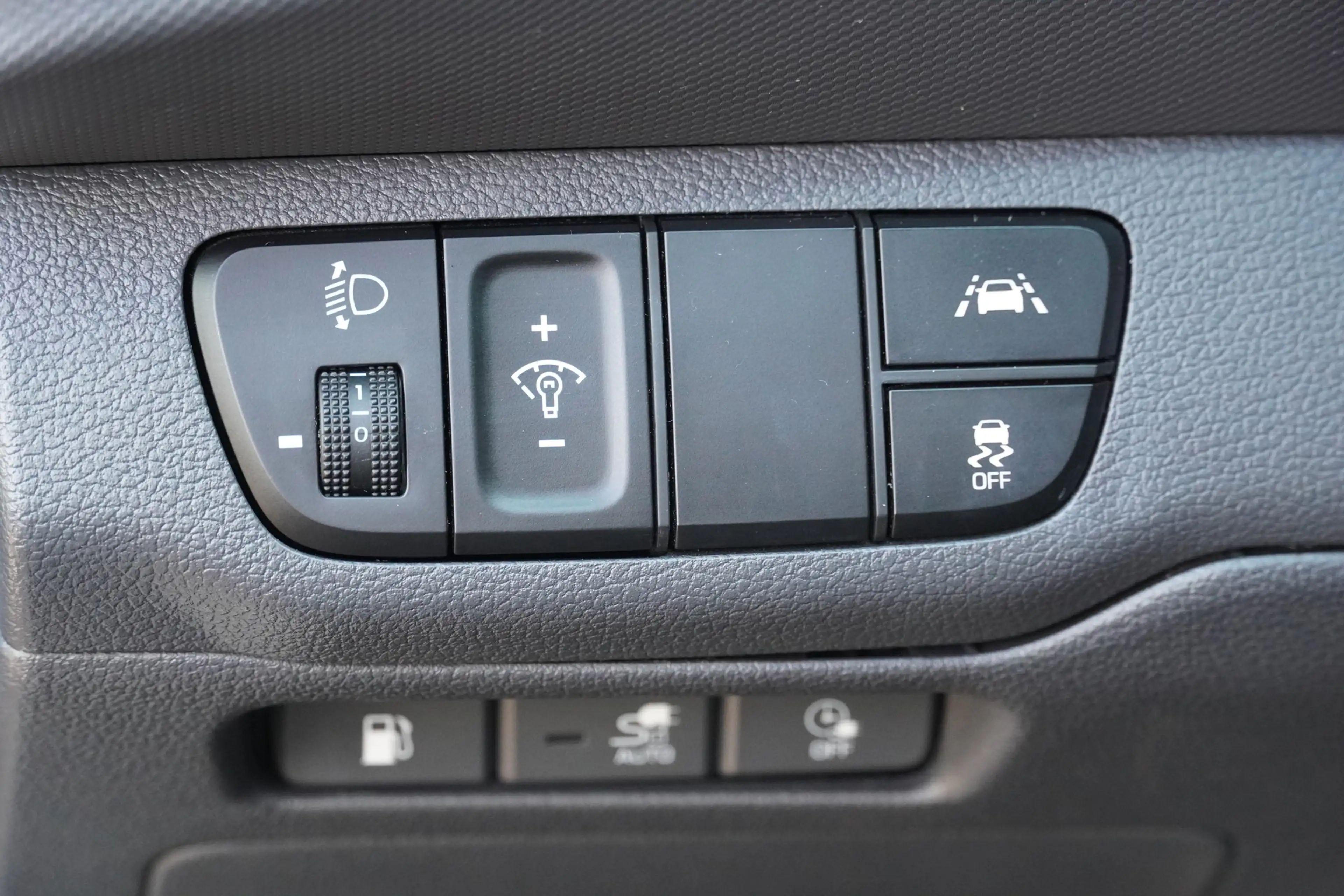 Hyundai IONIQ Ioniq 1.6 Style Hybrid LED Navi Virtual Cockpit — photo 11