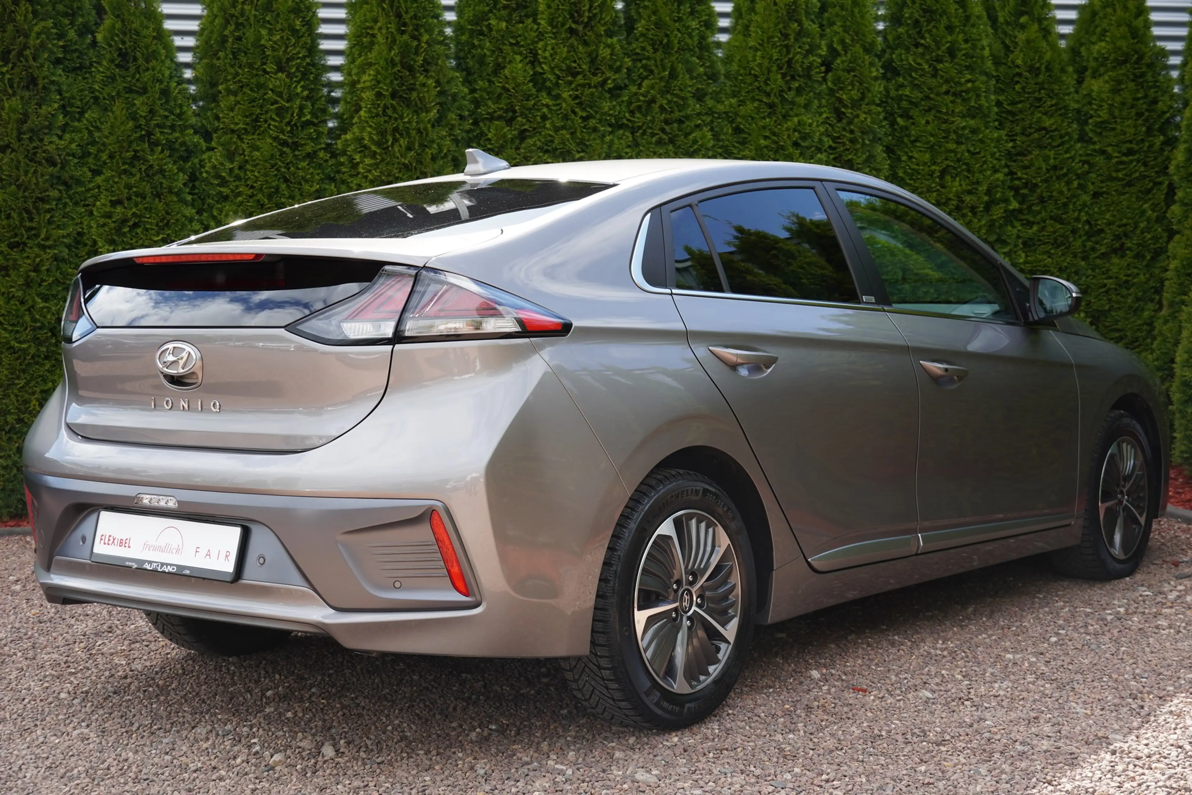 Hyundai IONIQ Ioniq 1.6 Style Hybrid LED Navi Virtual Cockpit — photo 4