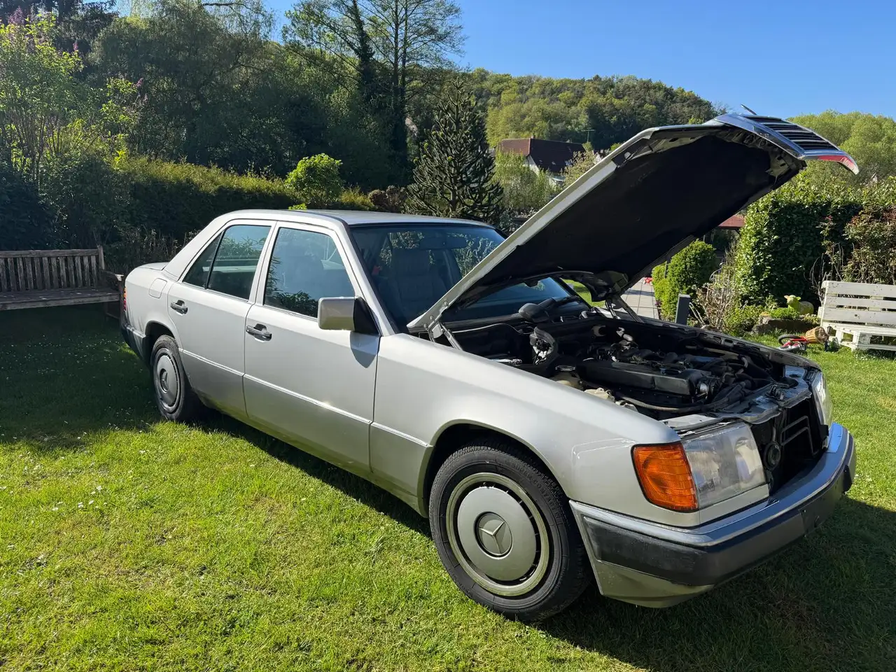 Mercedes-Benz E 300 300 D, foto 2