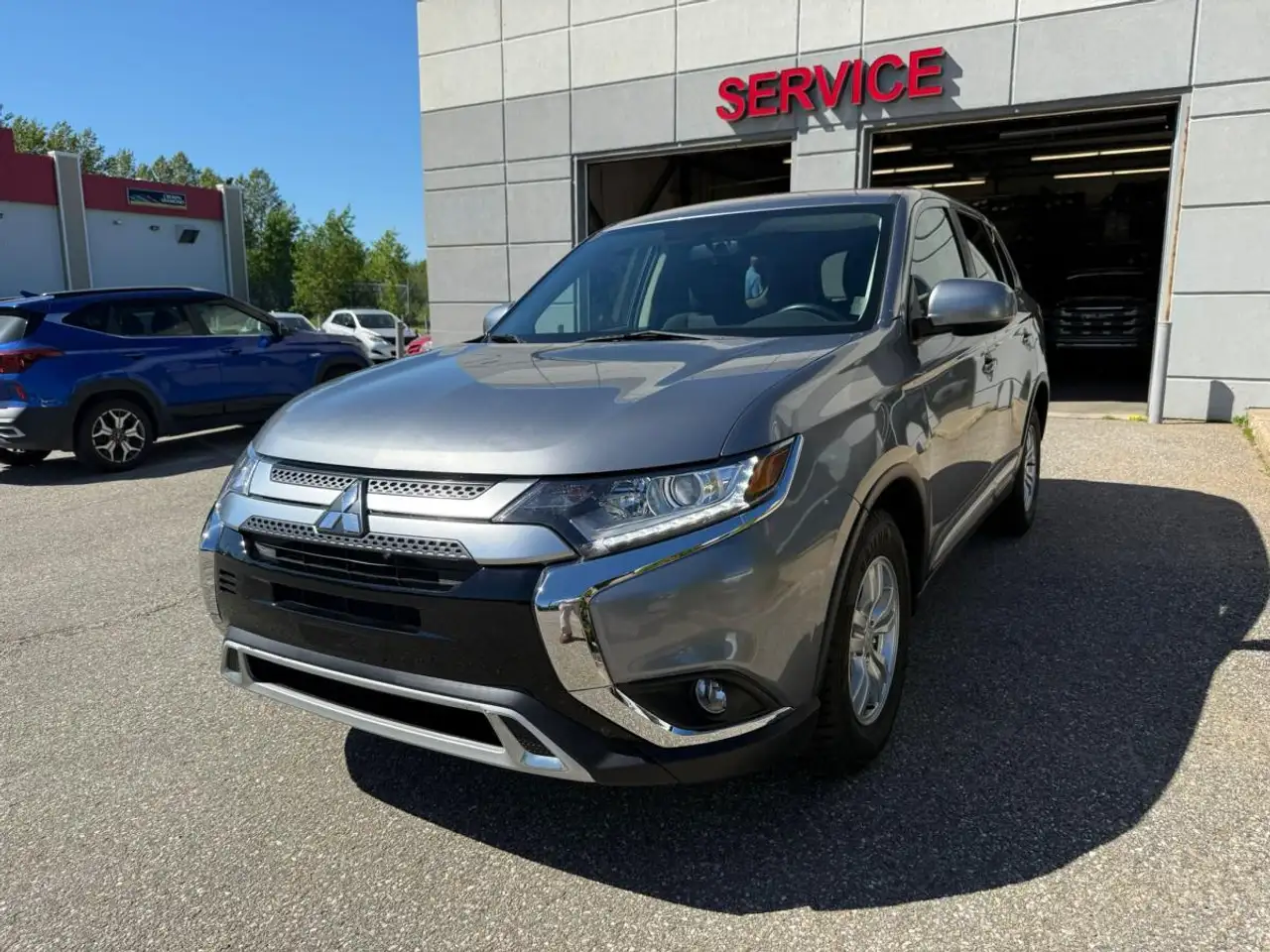Mitsubishi Outlander снимка Mitsubishi Outlander