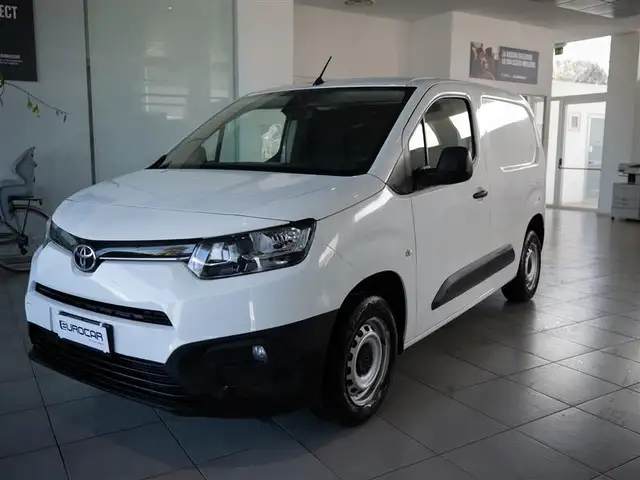 Toyota Proace City 1.5 S&S MT L1 S Comfort 100Cv 36 mesi garanzia