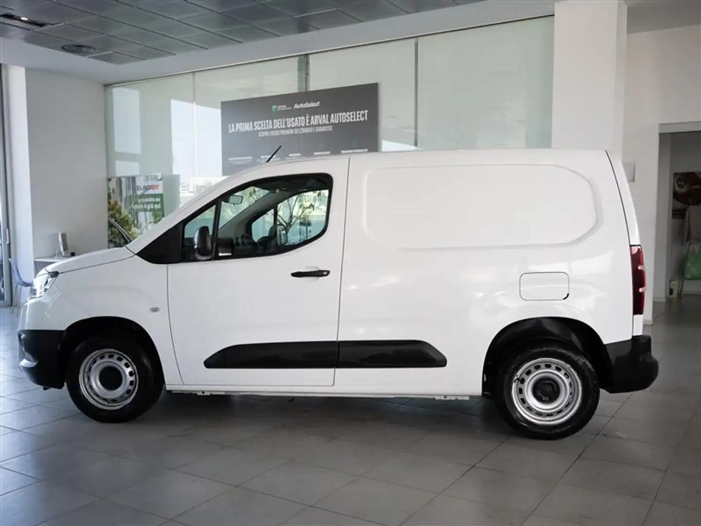 Toyota Proace City 1.5 S&S MT L1 S Comfort 100Cv 36 mesi garanzia Blanc - 2