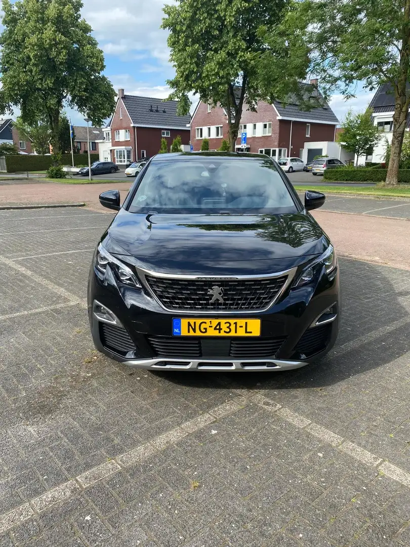 Peugeot 3008 1.2 PureTech GT Line Zwart - 2