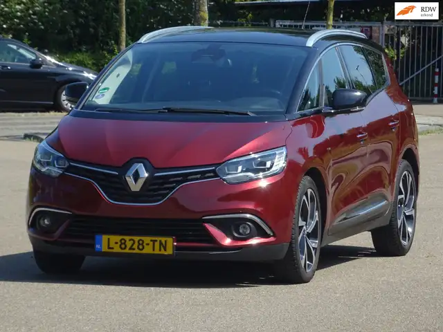 Renault Grand Scenic 1.2 TCe Bose 7PERS BJ2017 LEER/NAVI/APK