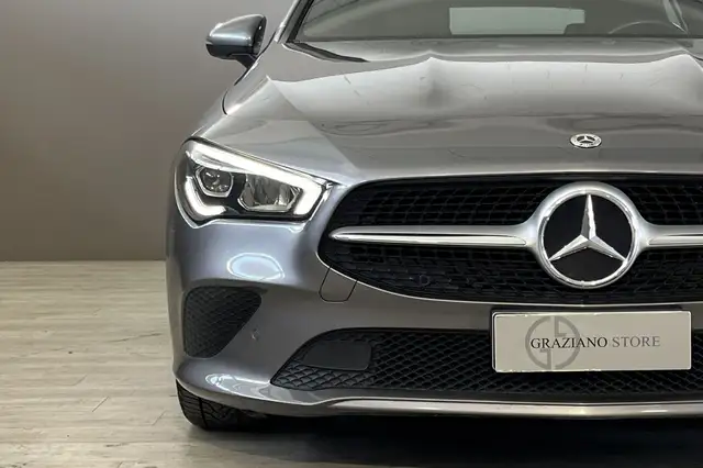 Mercedes-Benz CLA view 9