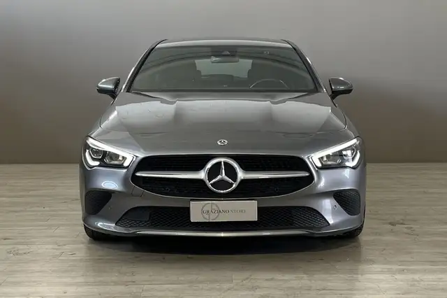 Mercedes-Benz CLA view 2