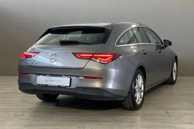 Mercedes-Benz CLA view 5