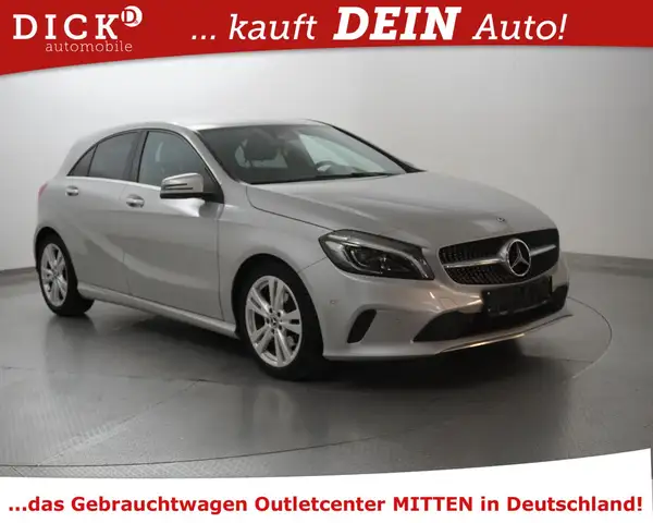 Mercedes-Benz A 200 d Urban GEPFLEGT+NAVI+KAM+LEDER+SHZ+LED+TEM