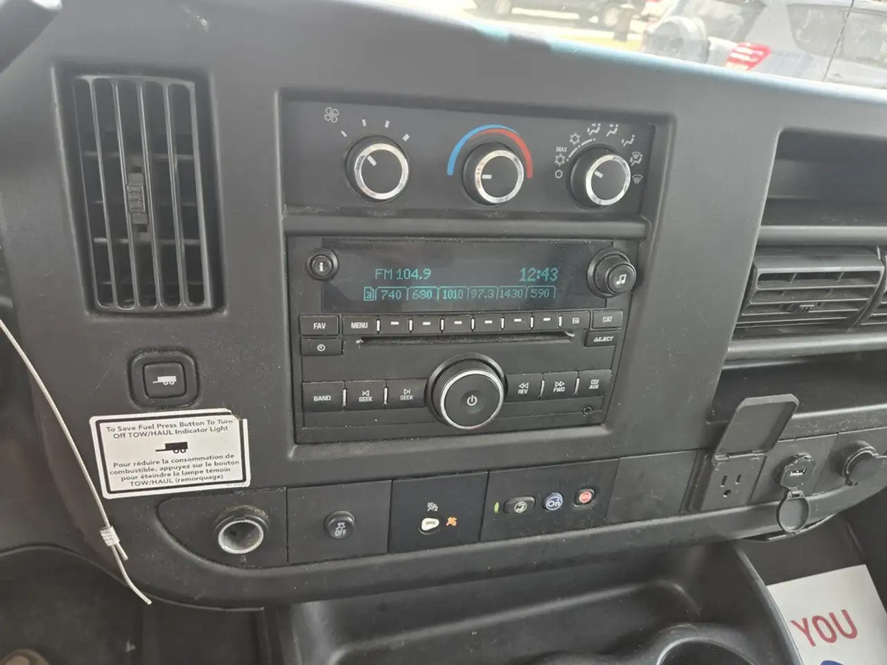 GMC Savana снимка GMC Savana