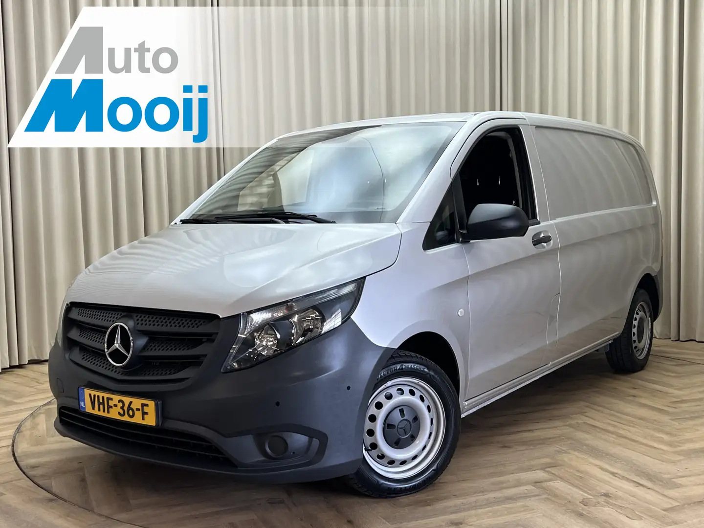 Mercedes-Benz Vito 114 CDI Lang *StoreVan Kofferrekken* CarPlay / Aut Grijs - 1