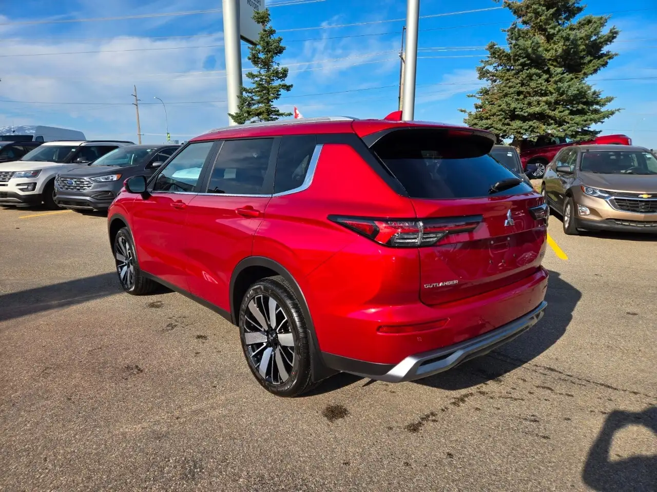 Mitsubishi Outlander снимка Mitsubishi Outlander