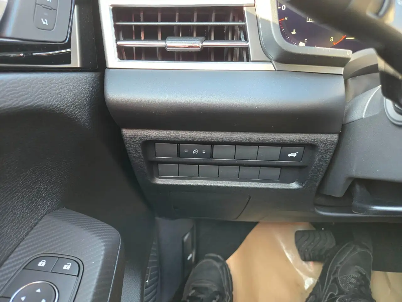 Mitsubishi Outlander снимка Mitsubishi Outlander