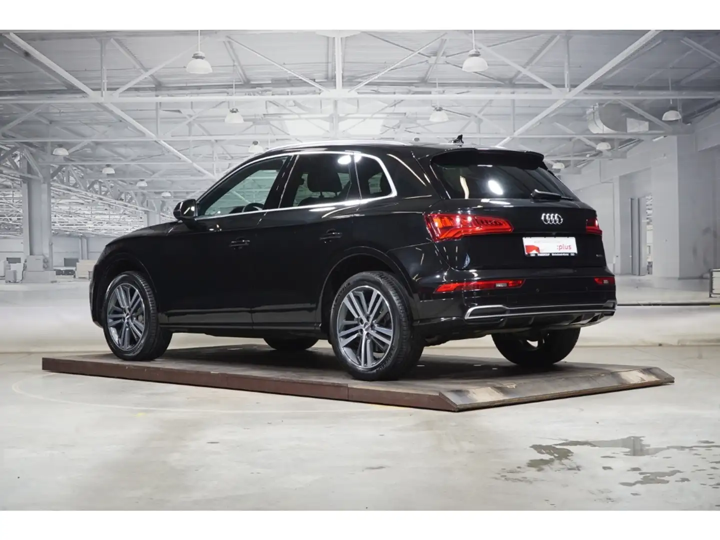 Audi Q5 sport 3.0 TDI quattro S line PANO Standhzg Schwarz - 2
