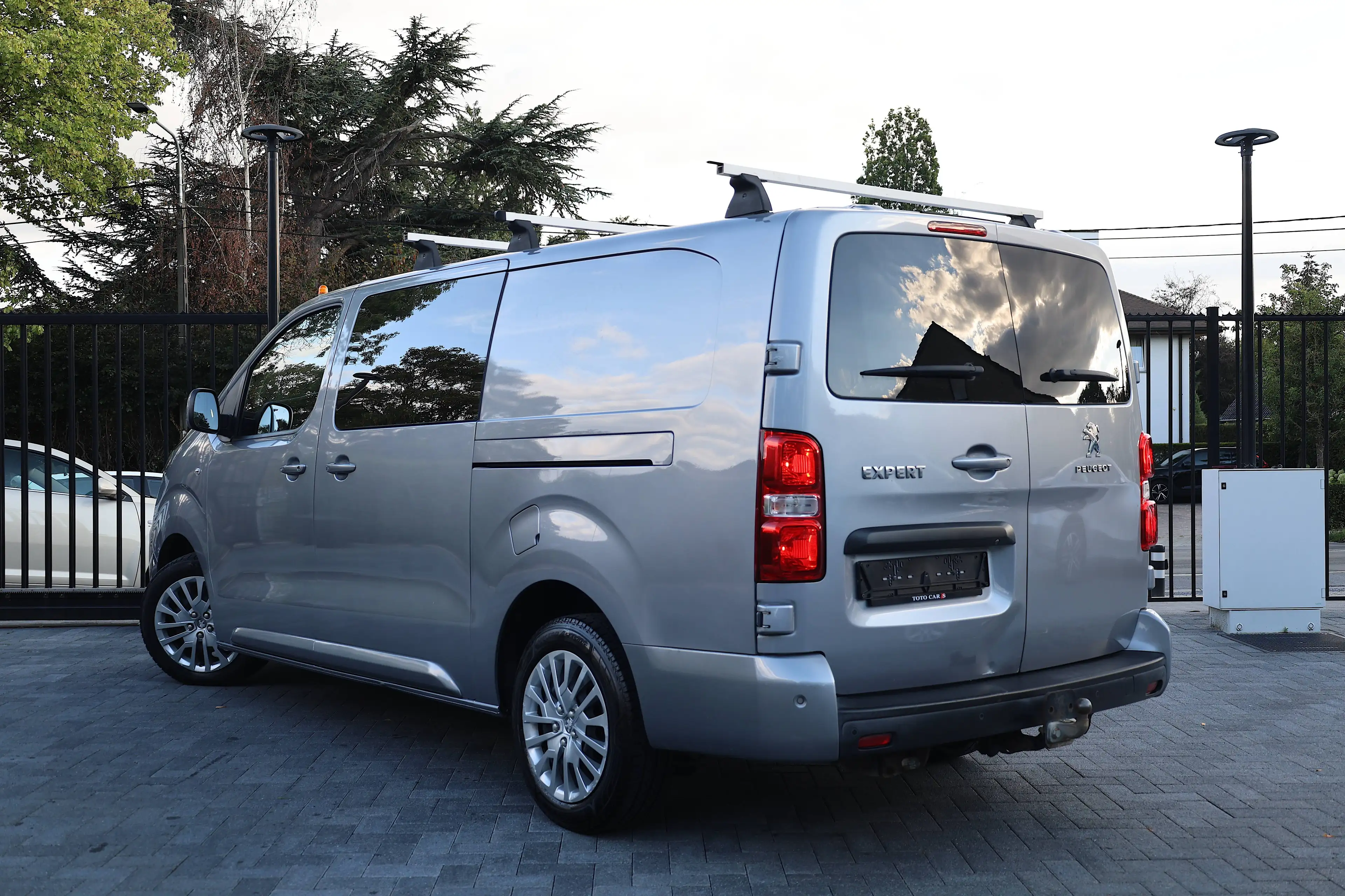 Peugeot Expert 2.0HDi XL | 5pls. | Lichte-Vracht | Trek-Haak | Camera | Car-Play | Cruise | Airco | Euro 6di — photo 3