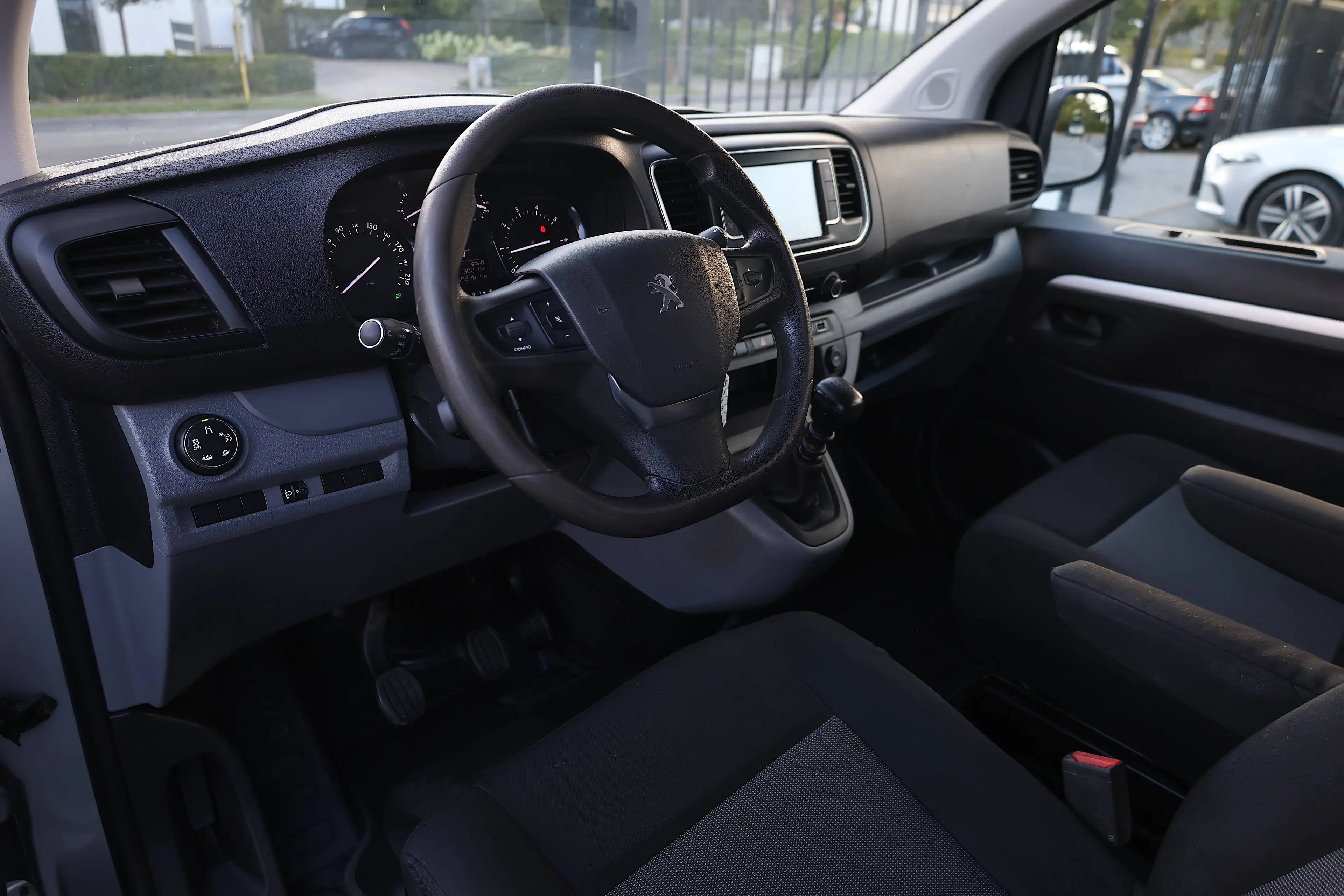 Peugeot Expert 2.0HDi XL | 5pls. | Lichte-Vracht | Trek-Haak | Camera | Car-Play | Cruise | Airco | Euro 6di — photo 13