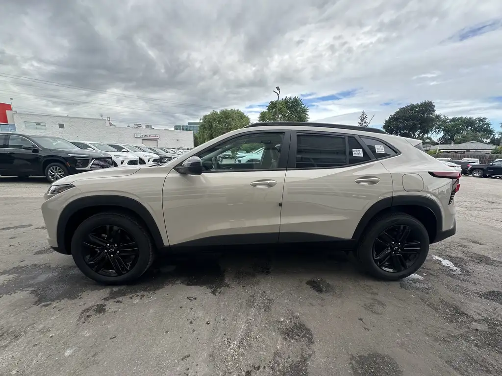 Chevrolet Trax 2026 photo 2