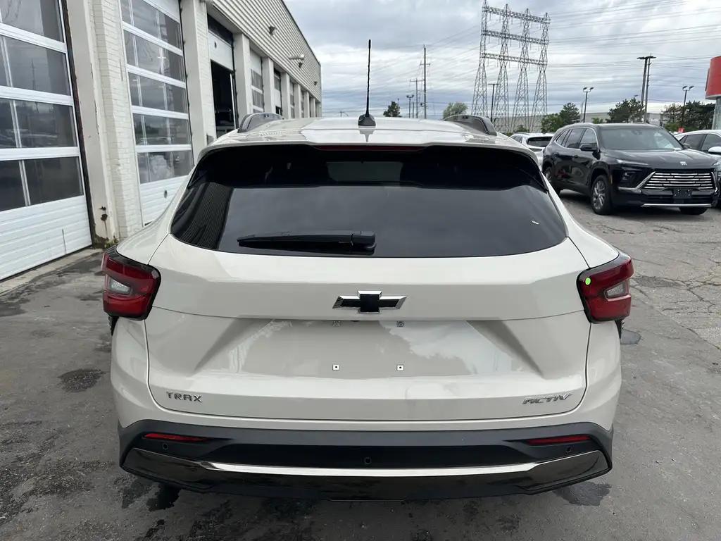 Chevrolet Trax 2026 photo 3