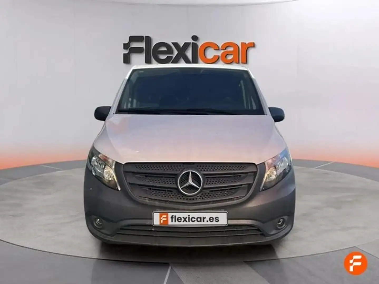 Mercedes-Benz Vito CDI Furgón 110 Blanco - 2