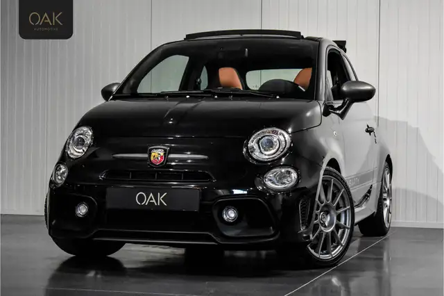 Fiat 500C Abarth 1.4 T-Jet 595 Competizione | Sabelt | Beats Audio