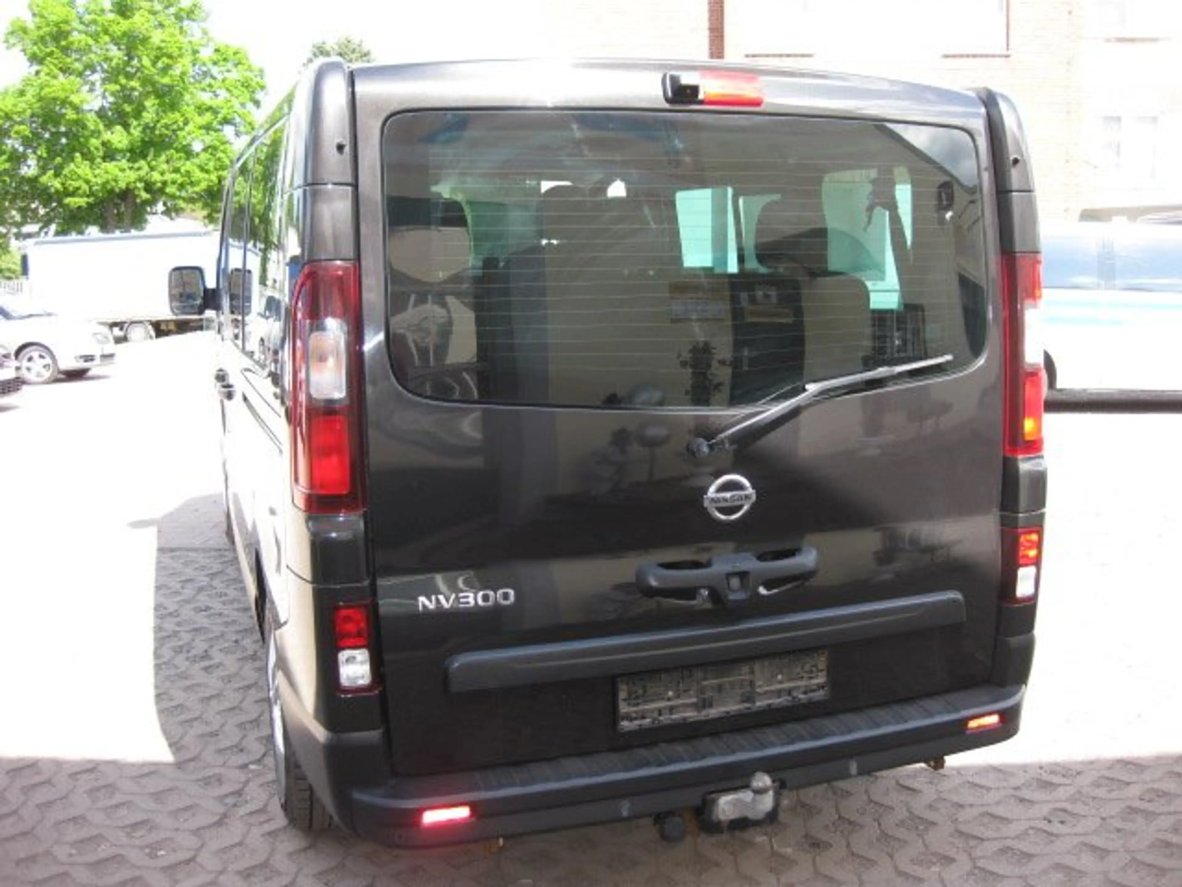 Nissan NV300 L1H1 2,7t PREMIUM — photo 6