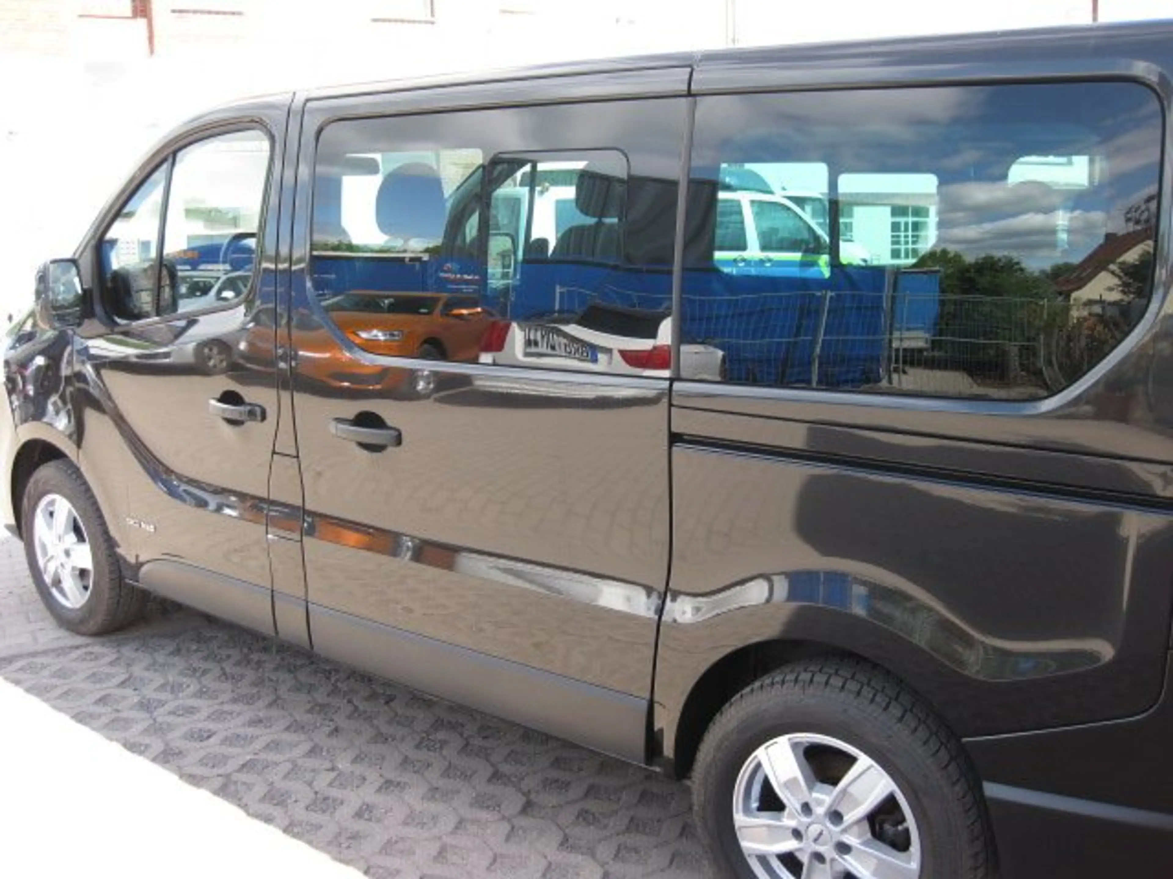 Nissan NV300 L1H1 2,7t PREMIUM — photo 7