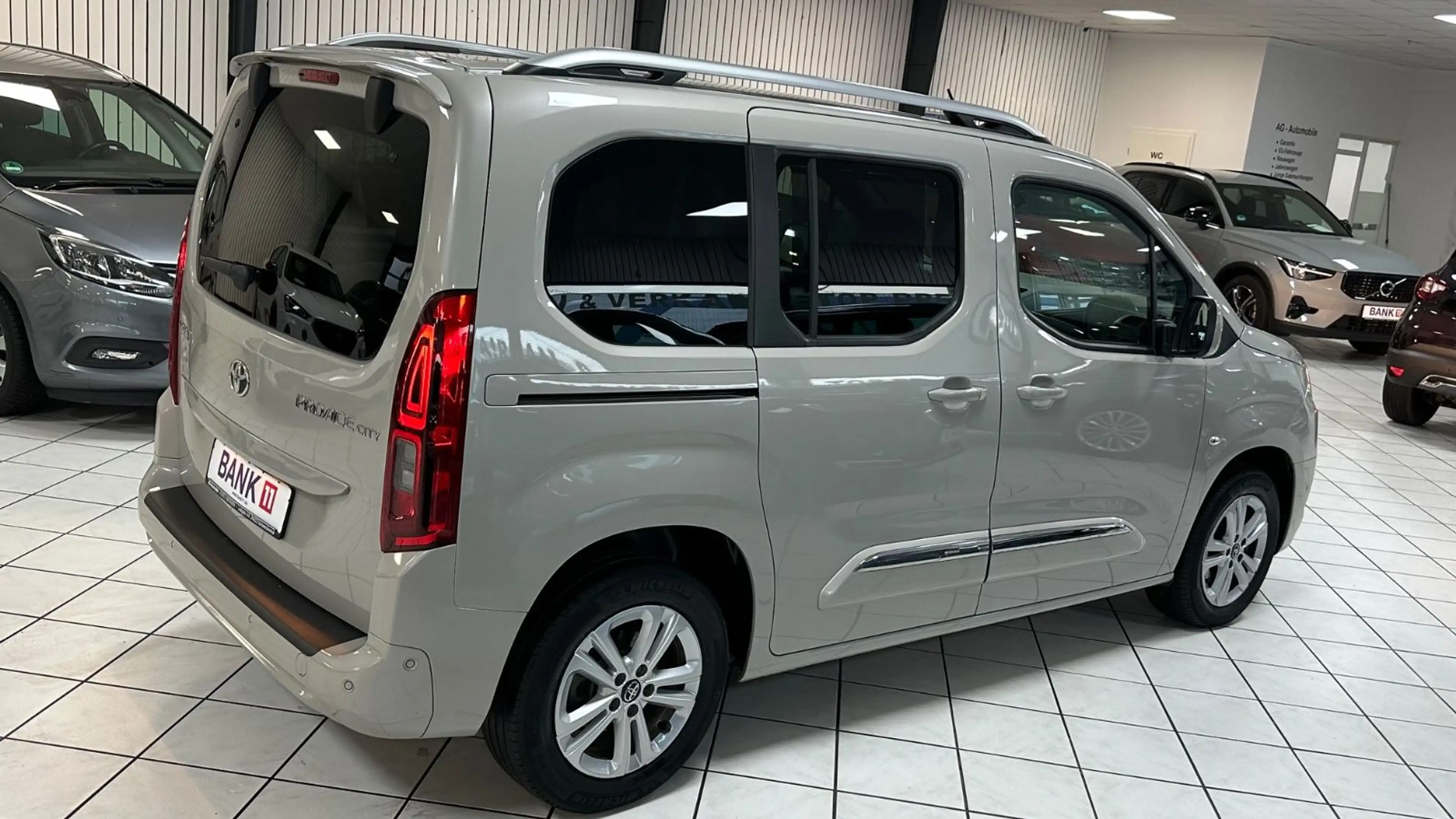 Toyota Proace City Verso Team Deutschland TÜV&Garantie — photo 10