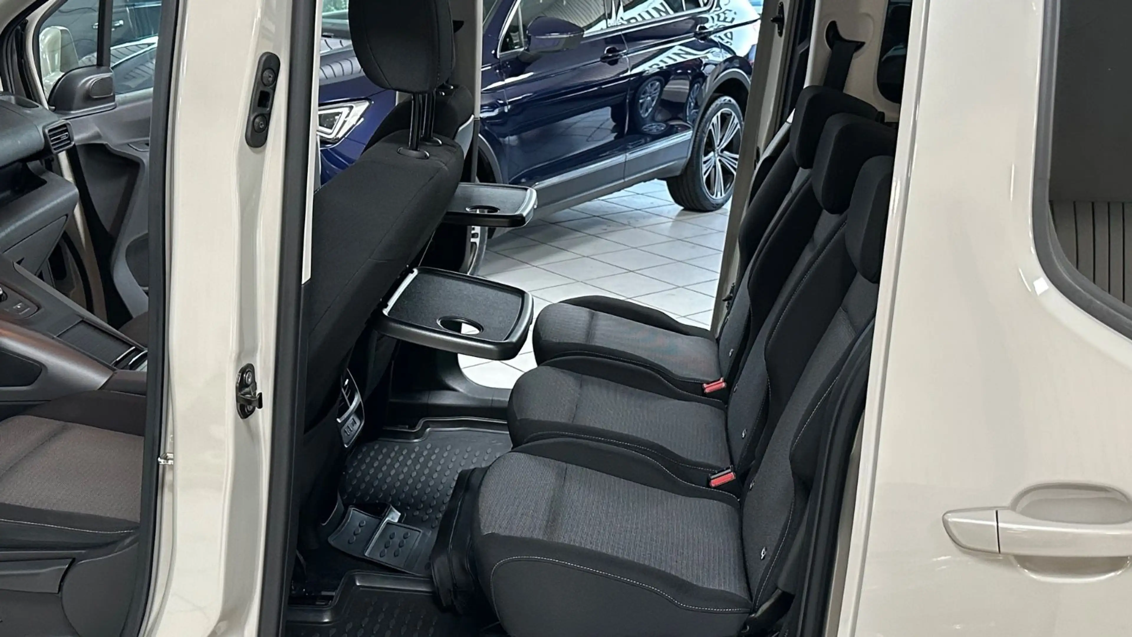 Toyota Proace City Verso Team Deutschland TÜV&Garantie — photo 13