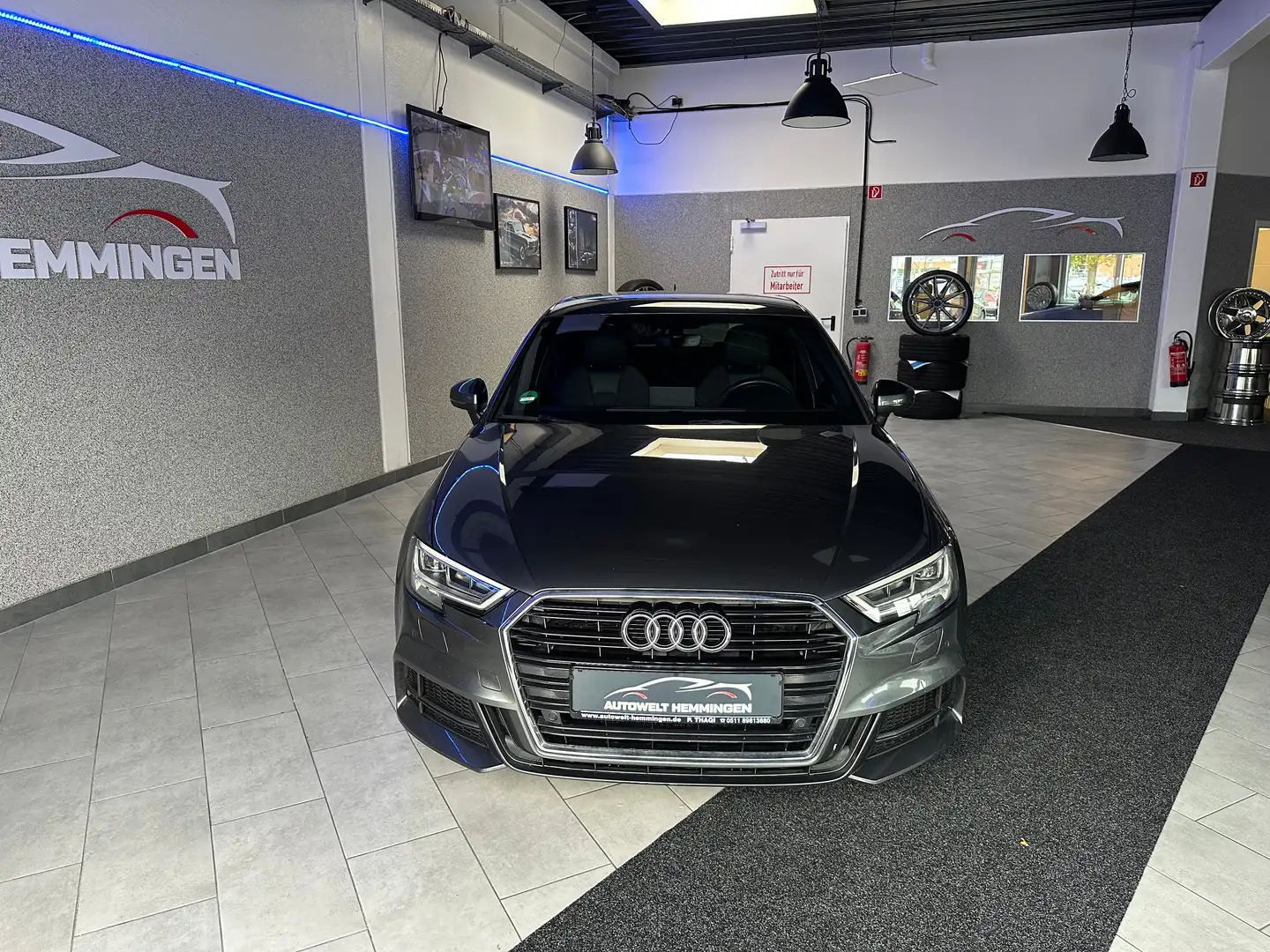 Audi A3 30 1.0*S-Line*TFSI Sport*12M.Garantie*Finanzierung Grau - 2
