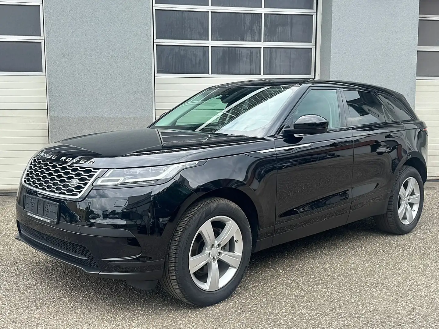 Land Rover Range Rover Velar D180 Allrad S Aut. Schwarz - 1